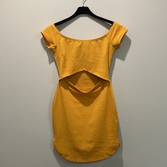 Revamped Mustard Yellow Cut-Out Dress Large - Picture 4 of 13